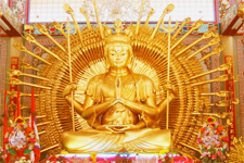 กวนอิมพันมือ